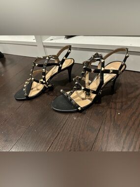 Black Studded Strappy High-Heel Sandals
Authentic Valentino